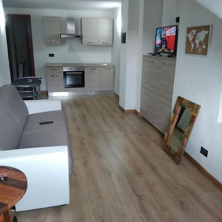 Apartamento Mansarda al Valentino Turín Exterior foto