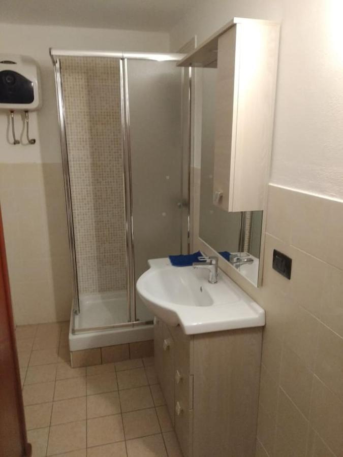 Apartamento Mansarda al Valentino Turín Exterior foto